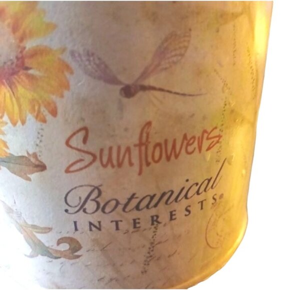 Cream Distressed Sunflower Milk Can - Picture 4 of 4